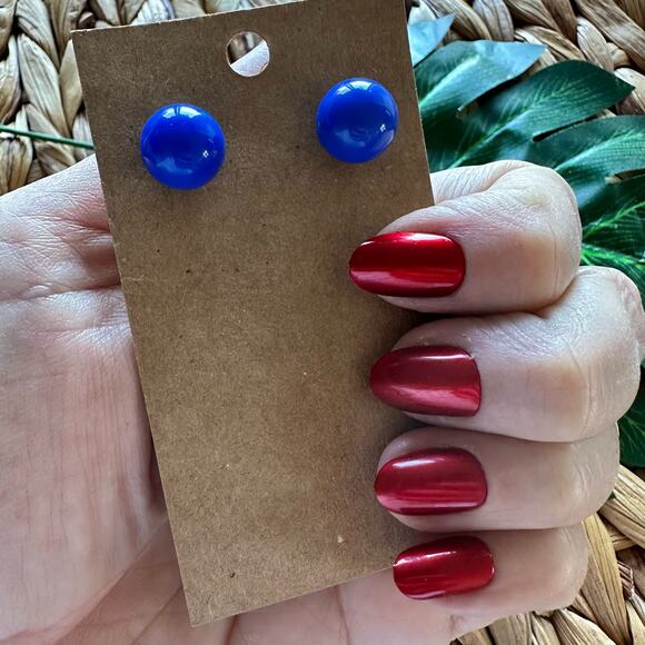 BOGO FREE VINTAGE 80’s mod purple ball stud earrings - Picture 1 of 4